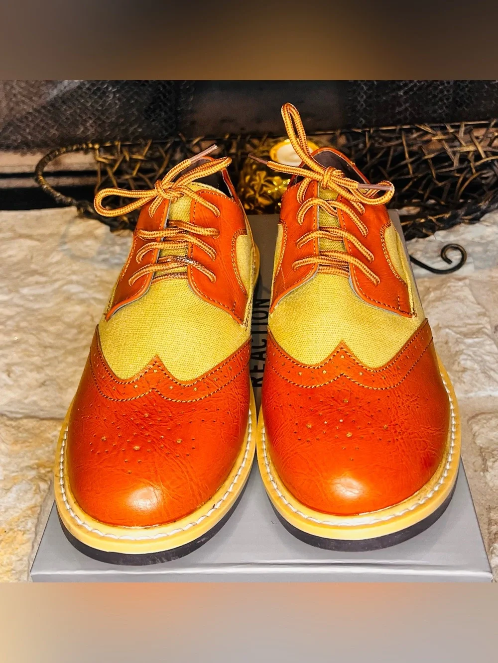 Kenneth Cole Reaction Take Fair cognac and tan wingtip oxford dress shoes Size 4